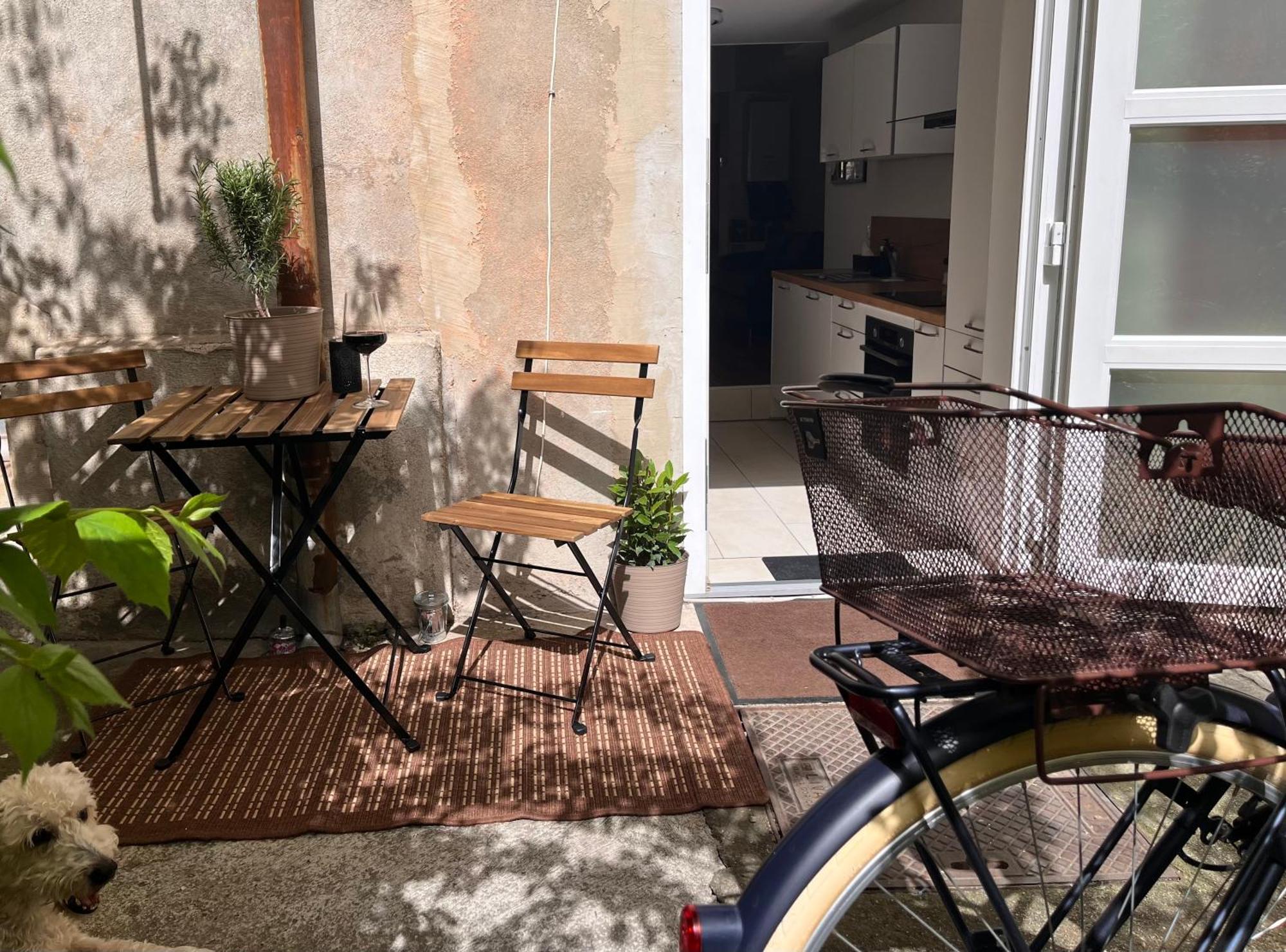 Lilan Apartment Maribor Bagian luar foto